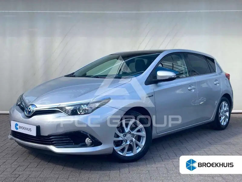 2016 Toyota AURIS