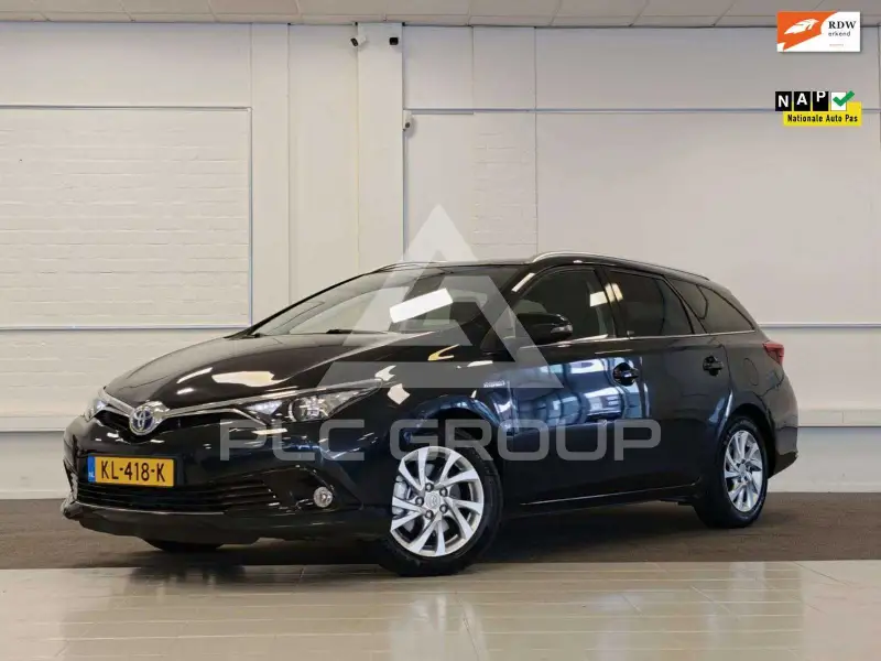2016 Toyota AURIS
