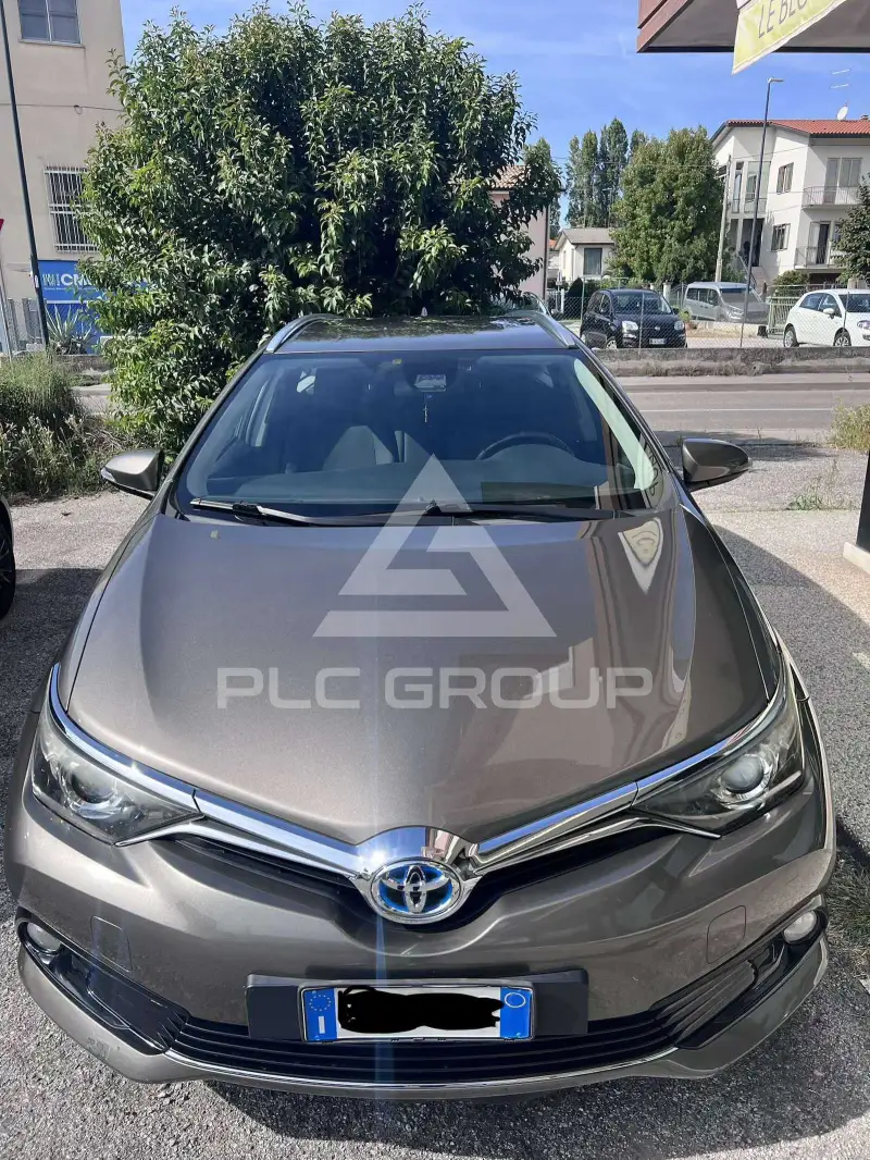 2016 Toyota AURIS
