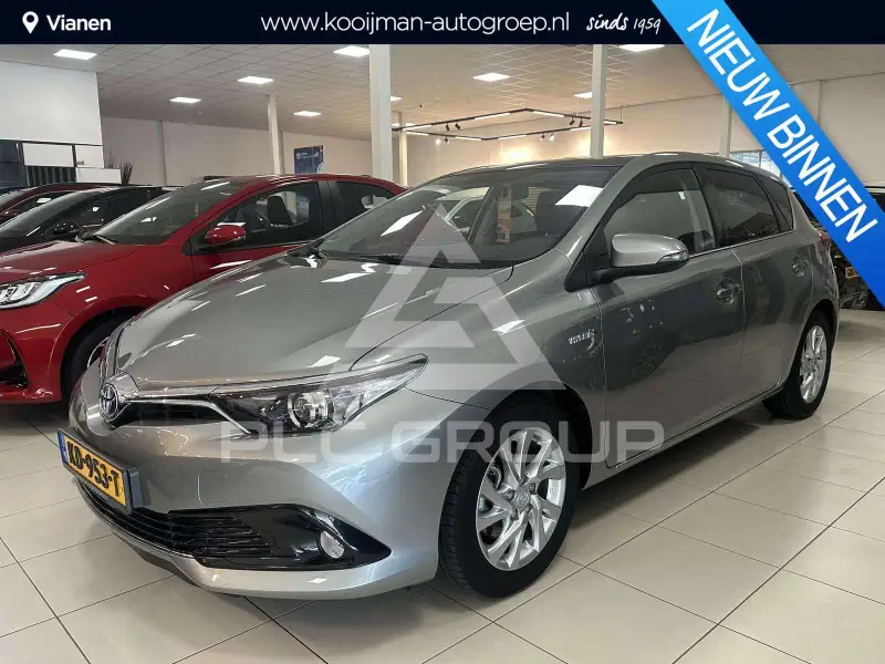 2016 Toyota AURIS