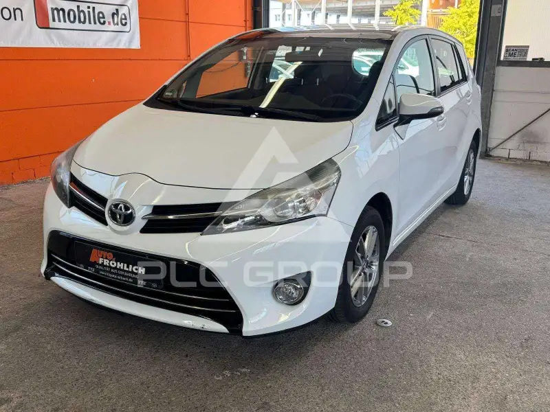 2016 Toyota VERSO
