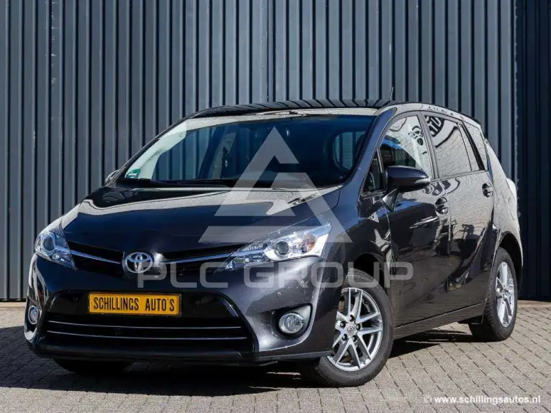2016 Toyota VERSO