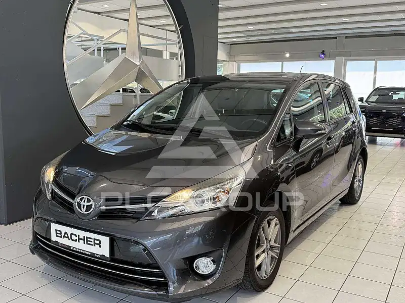 2016 Toyota VERSO