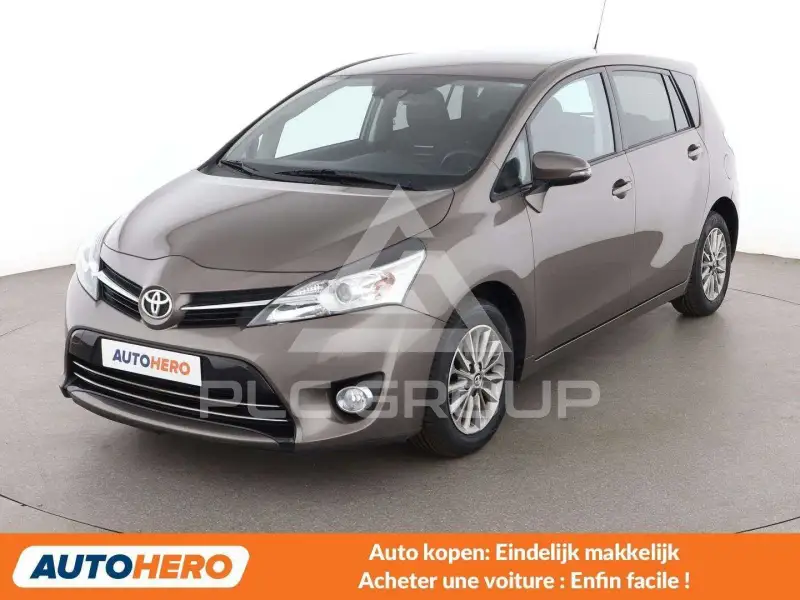 2016 Toyota VERSO