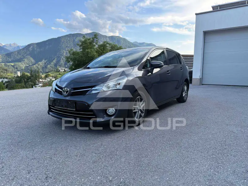 2016 Toyota VERSO