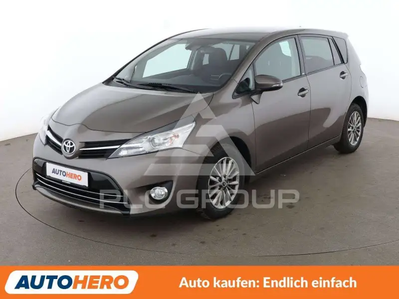 2016 Toyota VERSO