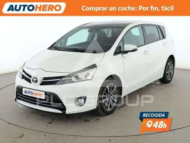 2016 Toyota VERSO