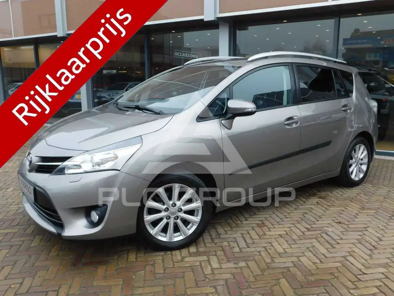2016 Toyota VERSO