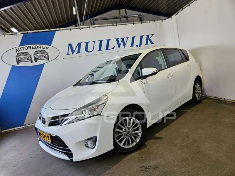 2016 Toyota VERSO