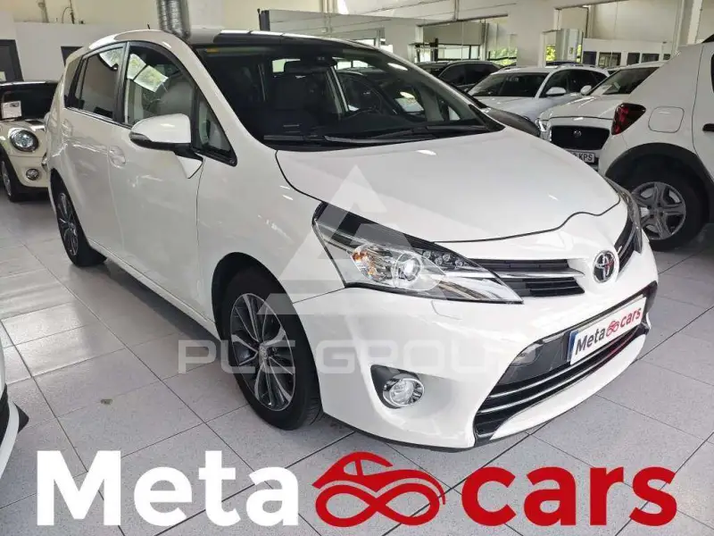 2016 Toyota VERSO