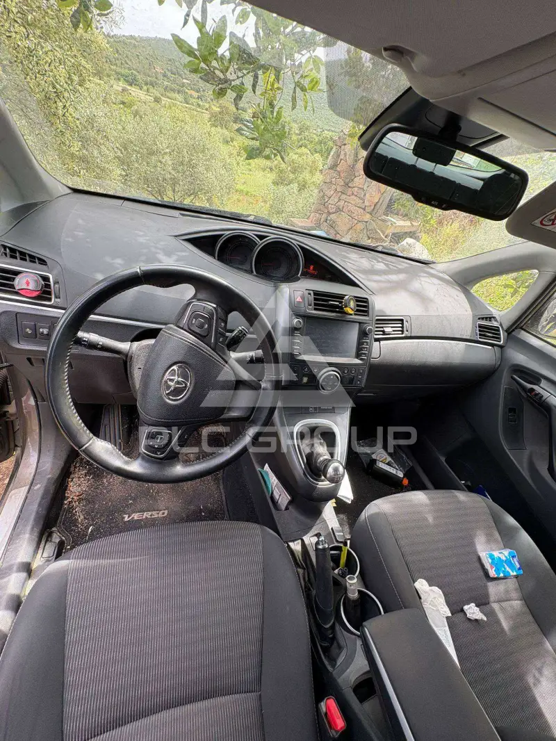 2016 Toyota VERSO