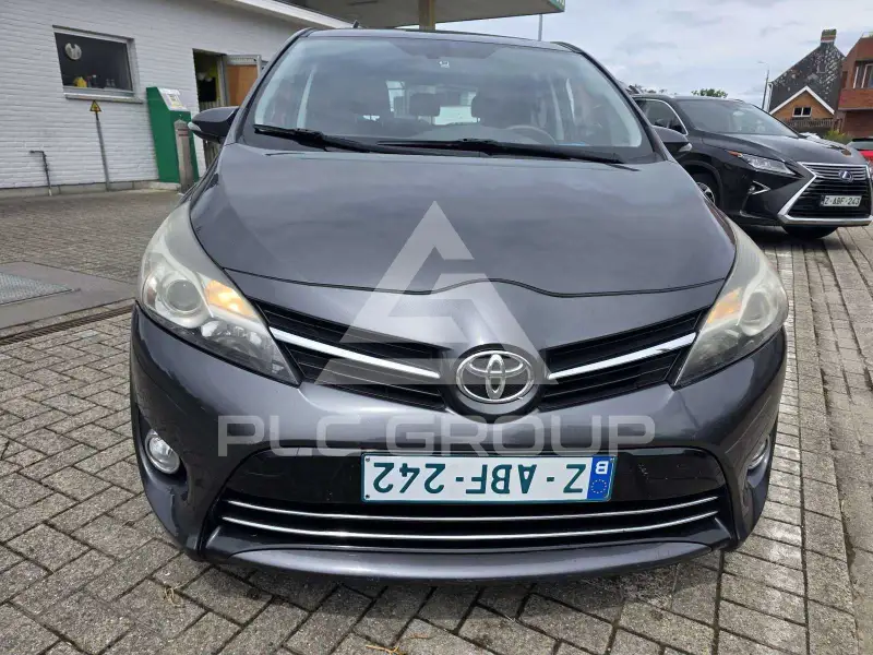 2016 Toyota VERSO
