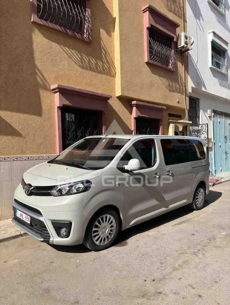 2016 Toyota VERSO