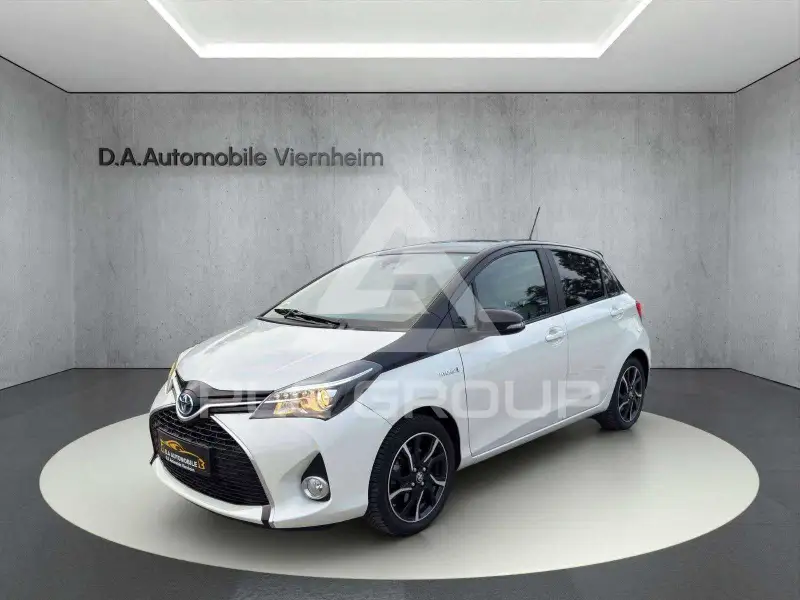 2016 Toyota YARIS