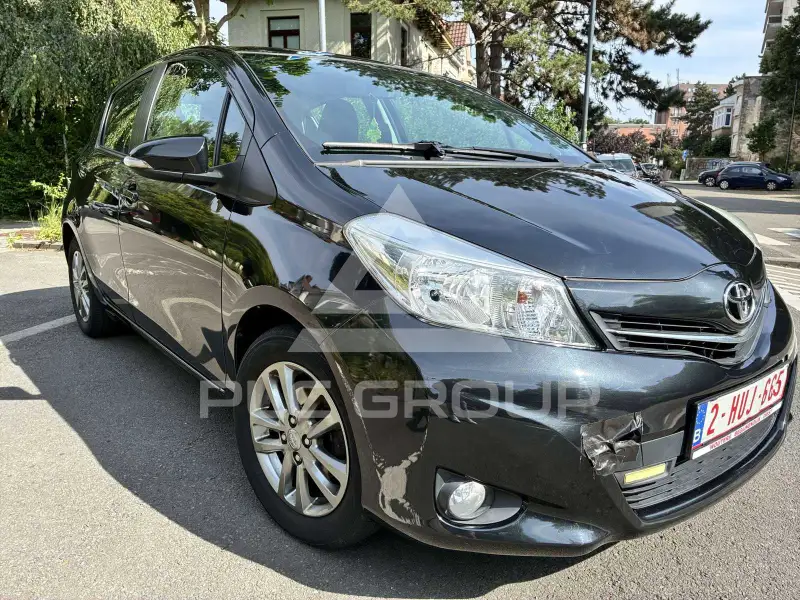 2016 Toyota YARIS