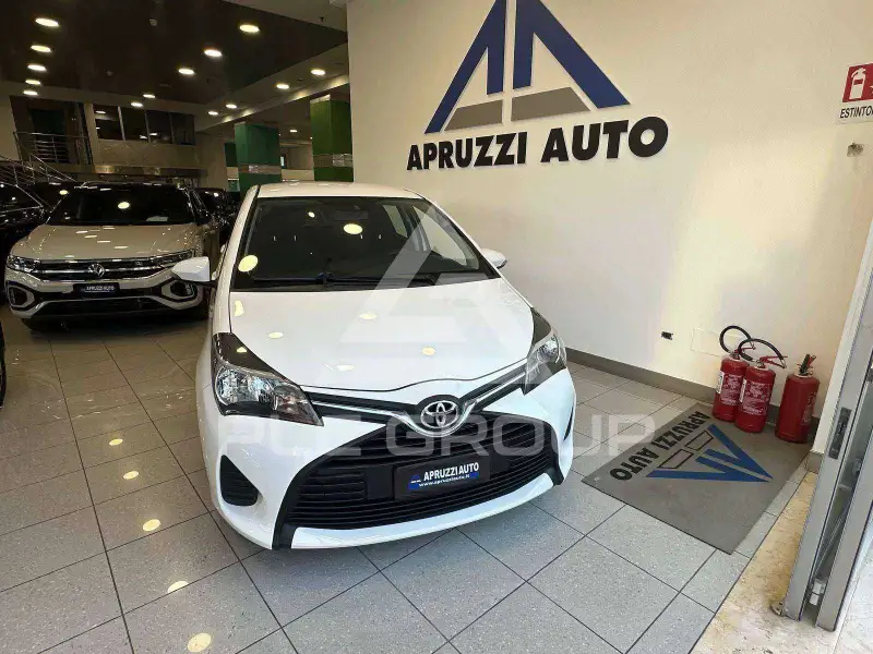 2016 Toyota YARIS