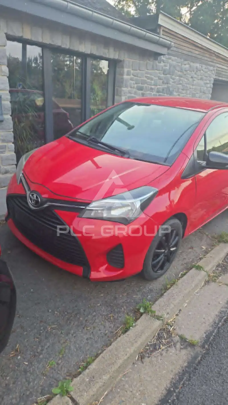 2016 Toyota YARIS
