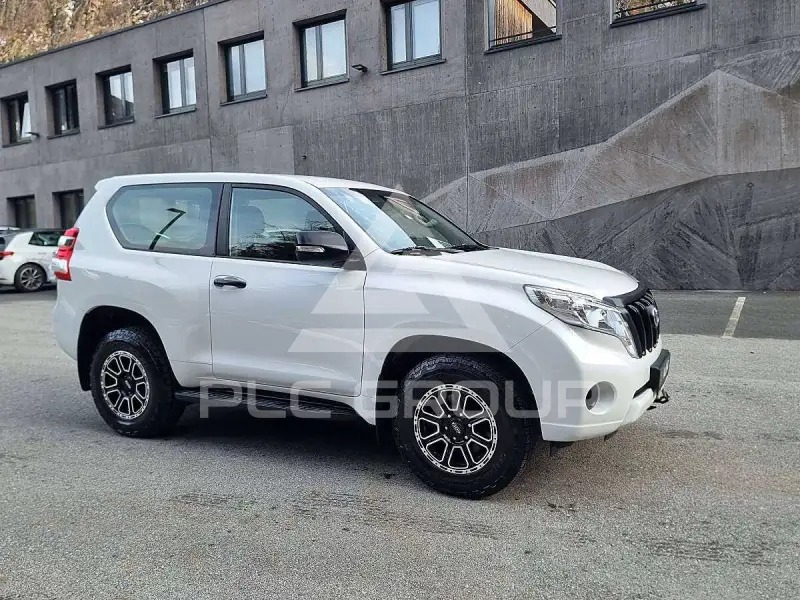 2016 Toyota LAND CRUISER