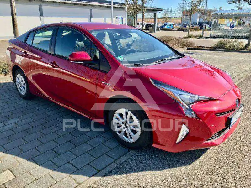 2016 Toyota PRIUS