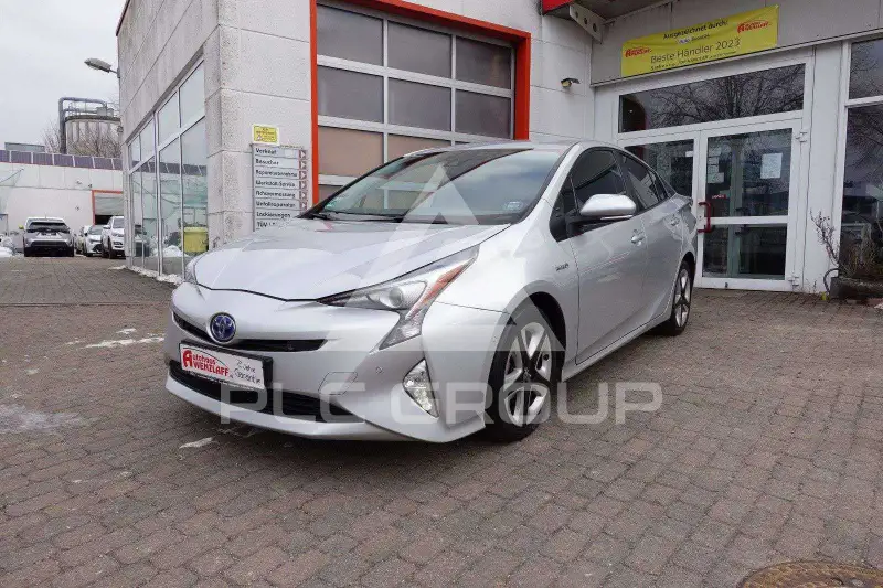 2016 Toyota PRIUS
