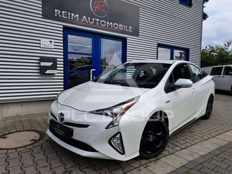 2016 Toyota PRIUS