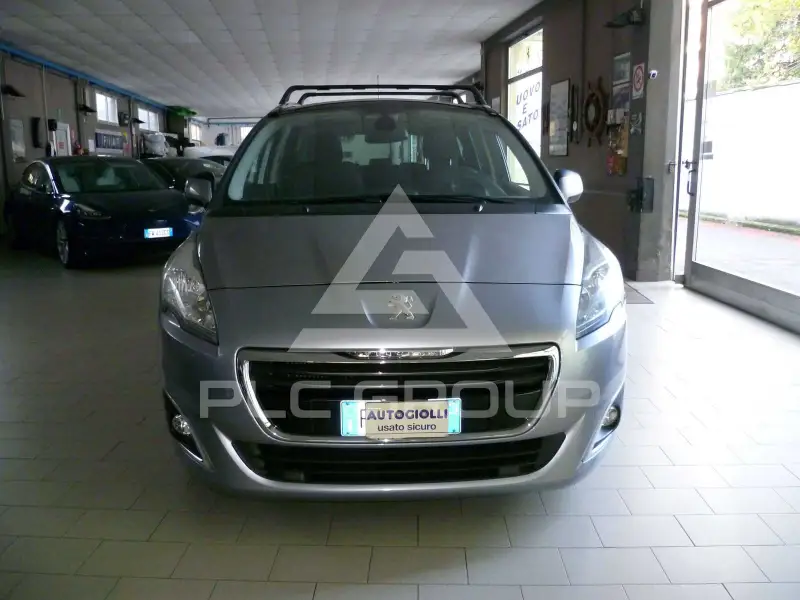 2016 Peugeot 5008