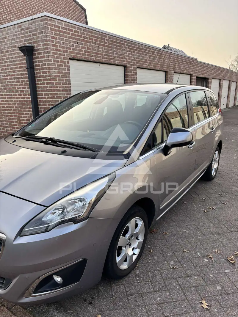 2016 Peugeot 5008