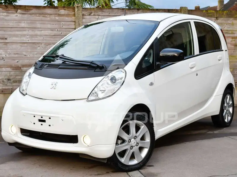 2016 Peugeot iOn