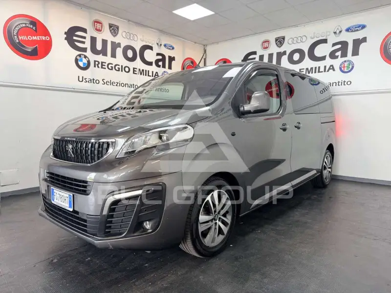 2016 Peugeot Traveller
