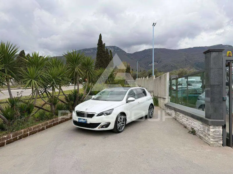 2016 Peugeot 308