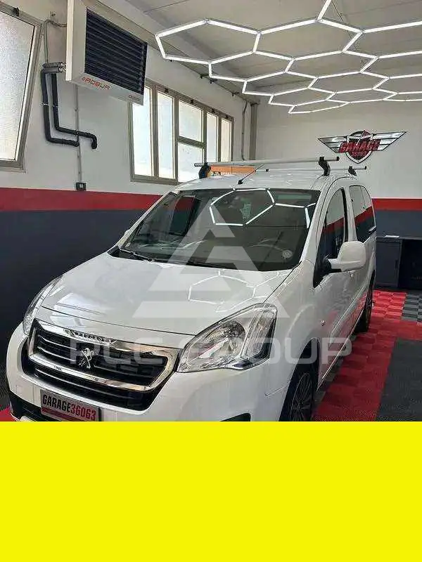 2016 Peugeot Partner
