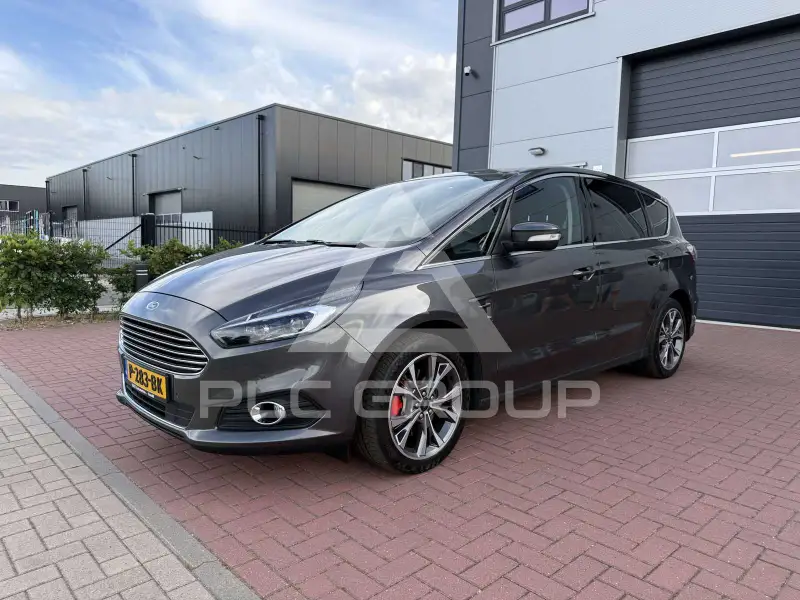 2016 Ford S-Max
