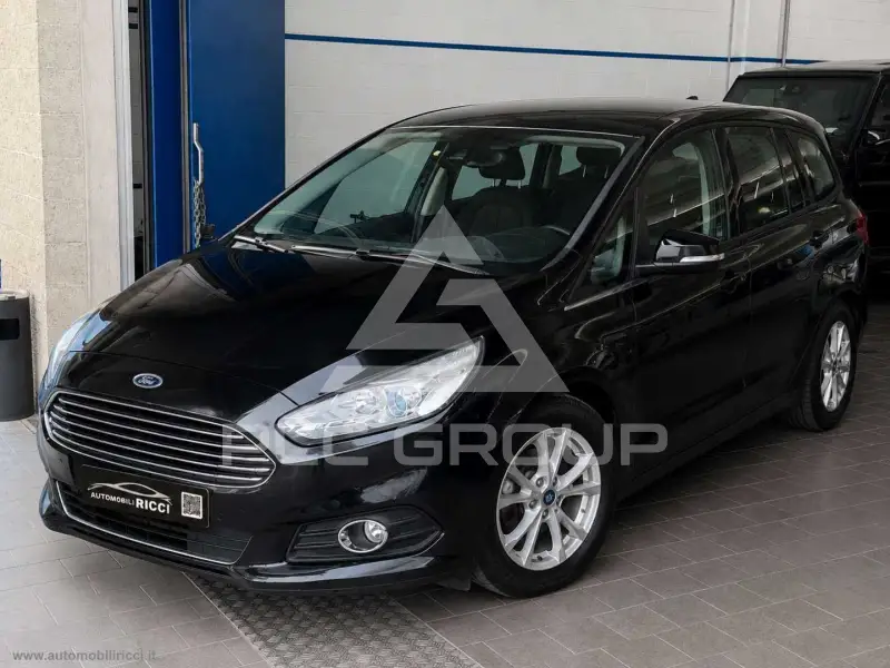 2016 Ford S-Max