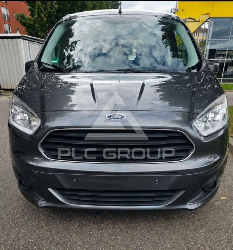 2016 Ford Courier