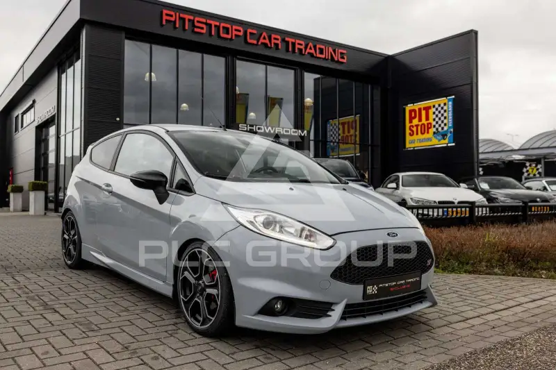 2016 Ford FIESTA