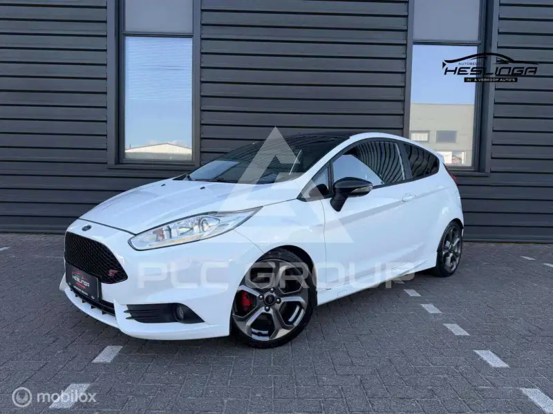 2016 Ford FIESTA