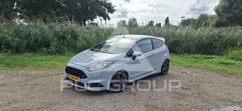 2016 Ford FIESTA