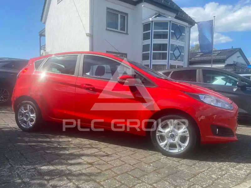 2016 Ford FIESTA