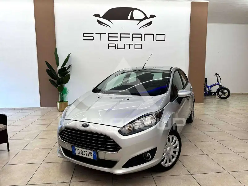 2016 Ford FIESTA