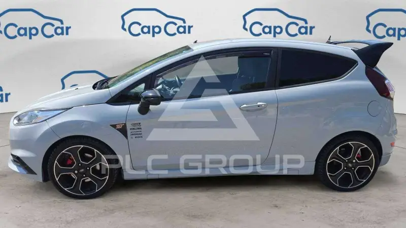 2016 Ford FIESTA