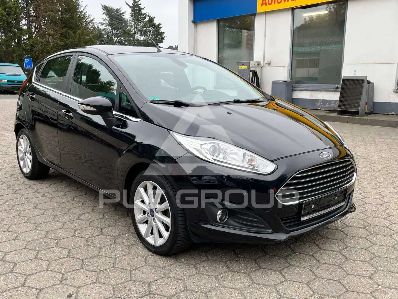 2016 Ford FIESTA