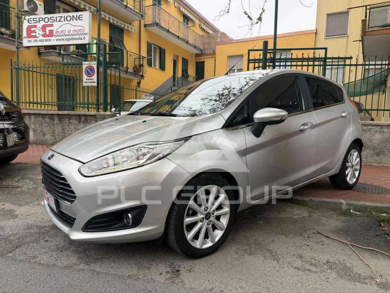 2016 Ford FIESTA