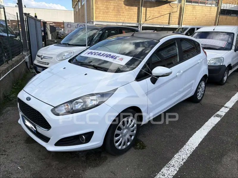 2016 Ford FIESTA