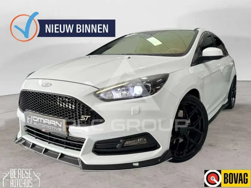 2016 Ford FOCUS
