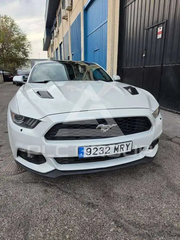 2016 Ford MUSTANG