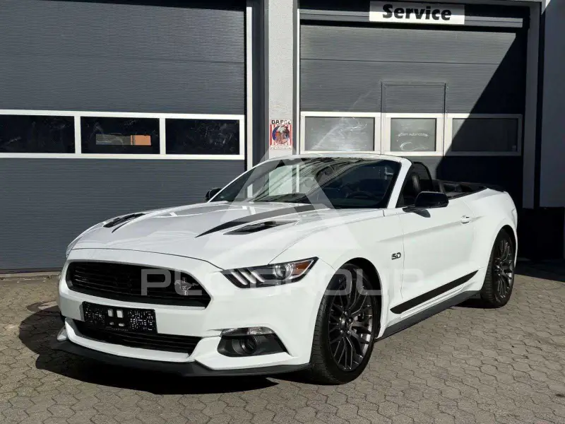 2016 Ford MUSTANG