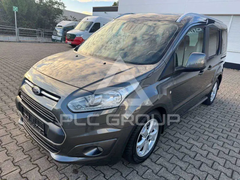 2016 Ford Tourneo