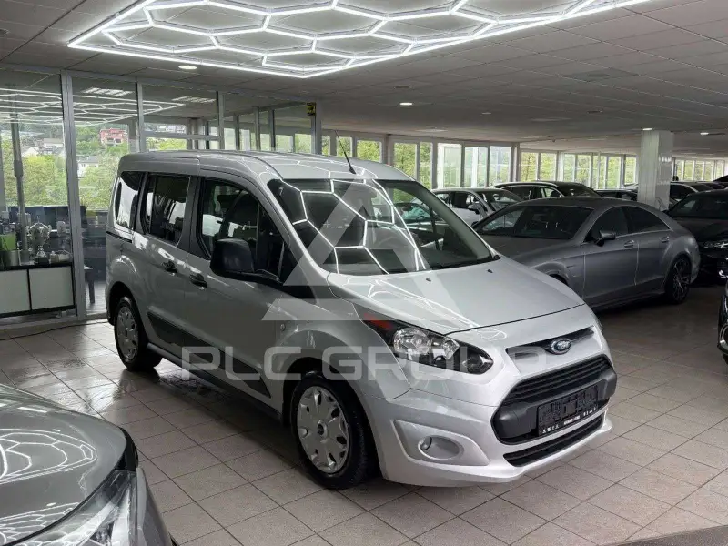2016 Ford Tourneo