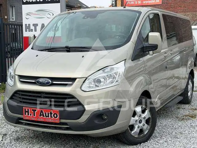 2016 Ford Tourneo