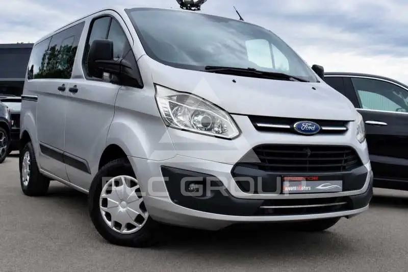 2016 Ford Tourneo